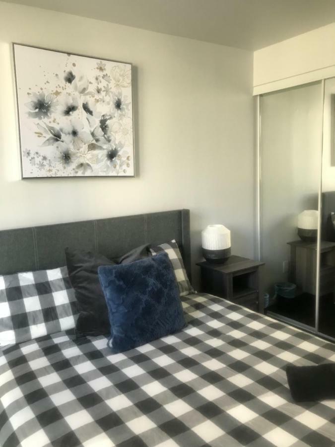 Executive 1 Bedroom Condo Sleeps 2 Toronto Eksteriør billede