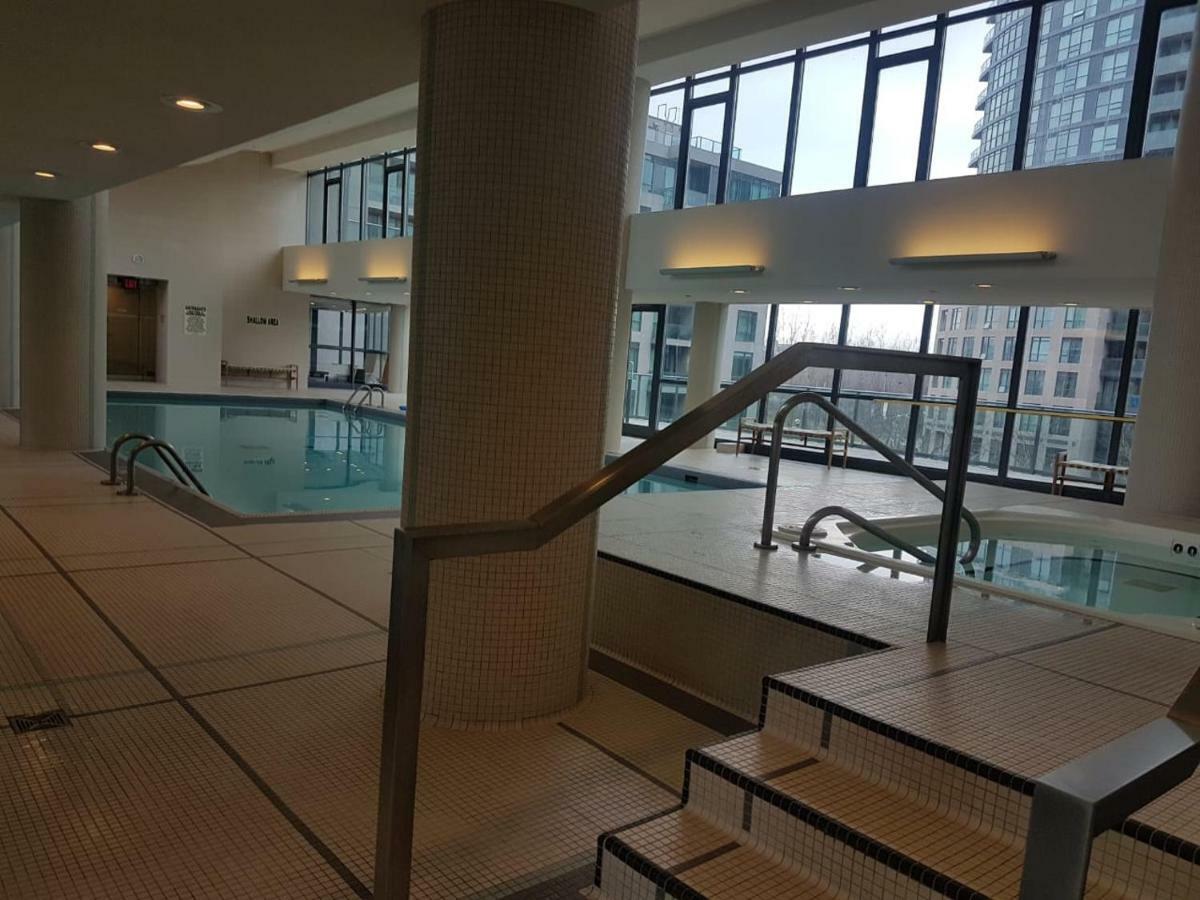 Executive 1 Bedroom Condo Sleeps 2 Toronto Eksteriør billede