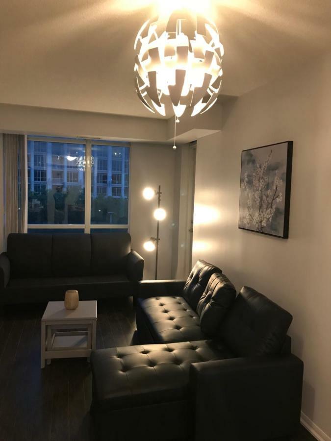 Executive 1 Bedroom Condo Sleeps 2 Toronto Eksteriør billede