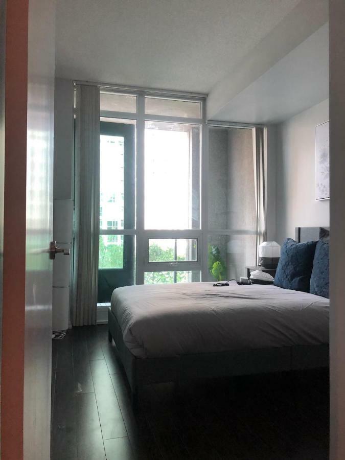 Executive 1 Bedroom Condo Sleeps 2 Toronto Eksteriør billede