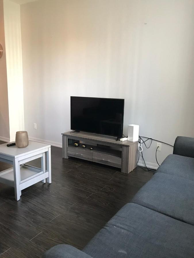 Executive 1 Bedroom Condo Sleeps 2 Toronto Eksteriør billede